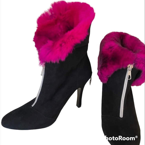 Vintage Terry de Havilland black boot with fuchsia faux fur in size 39 - Picture 2 of 10